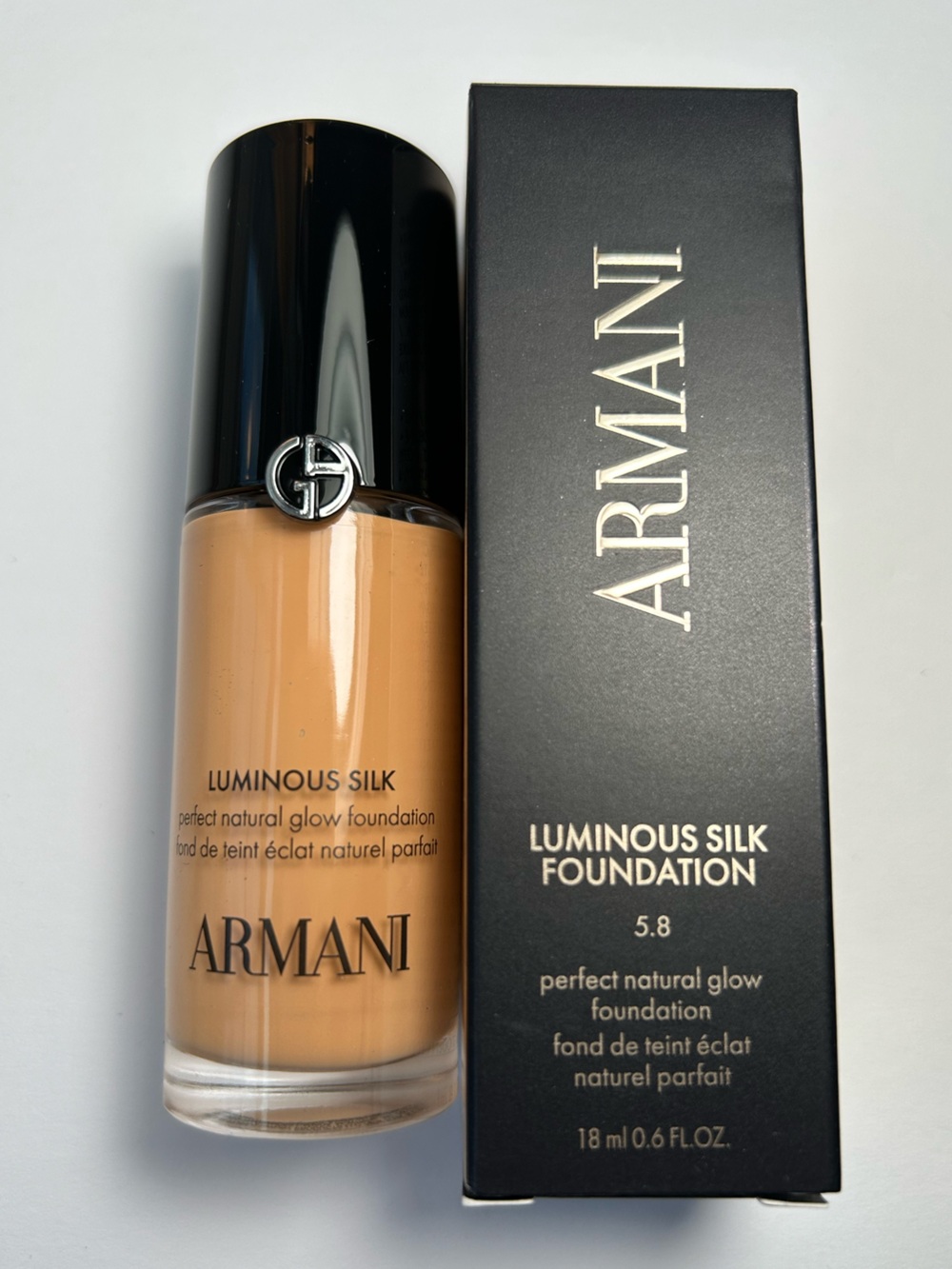 NWT🌷(#5.8) Armani Mini Luminous Silk Natural Glow Blurring Foundation
